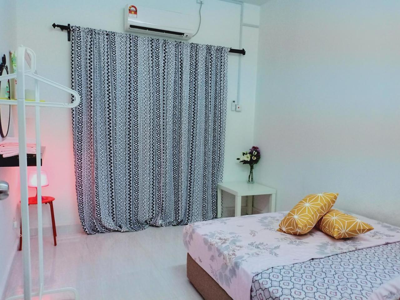 Apartment Casa Inderaloka Pantai Batu Buruk Kuala Terengganu
