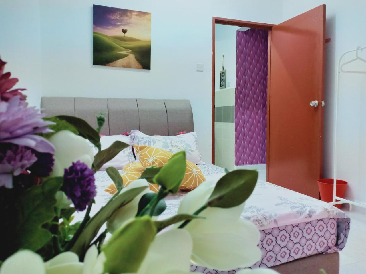 Apartment Casa Inderaloka Pantai Batu Buruk *